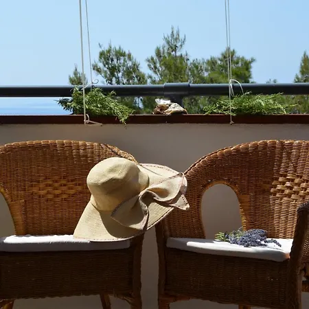 Apartment Ana Rukavac (Vis)